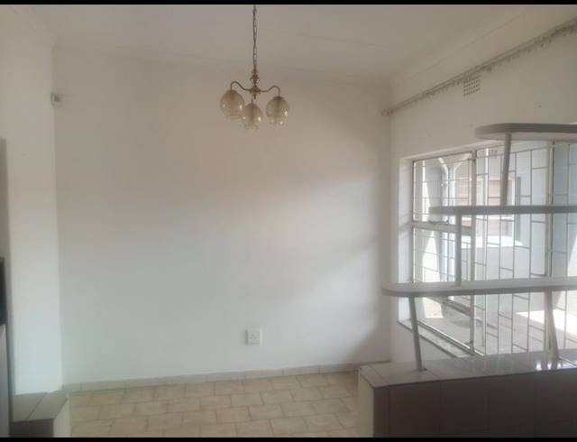 5 BEDROOM PROPERTY TO RENT IN LEONDALE